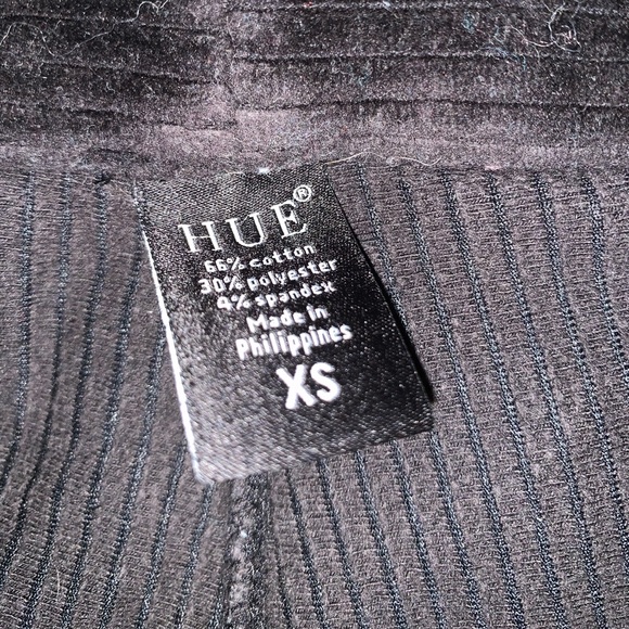 Velvet Shortd - Picture 2 of 2